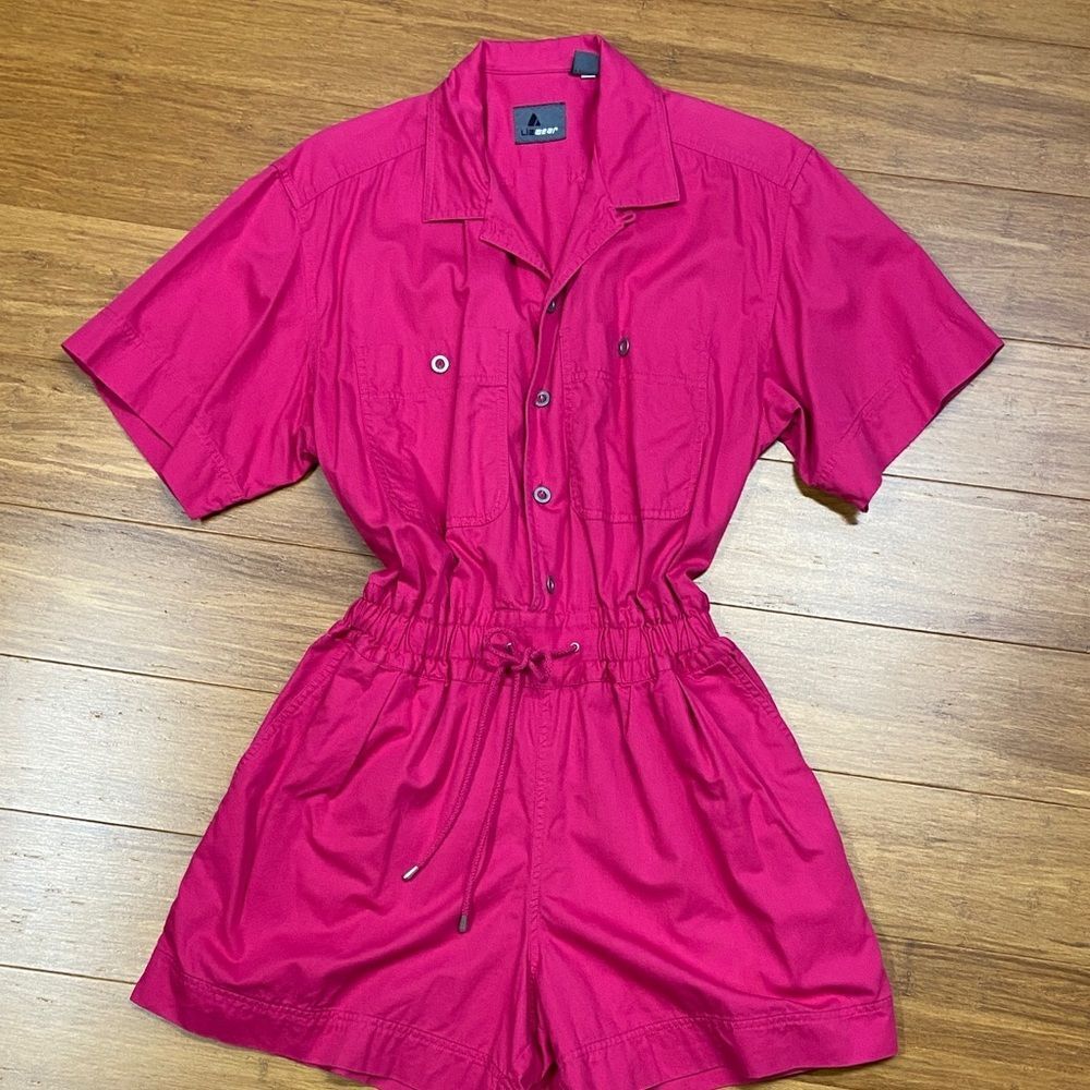 Vintage 80’s/90’s Lizwear 100% Cotton Vibrant Pink Button-Up Romper size M